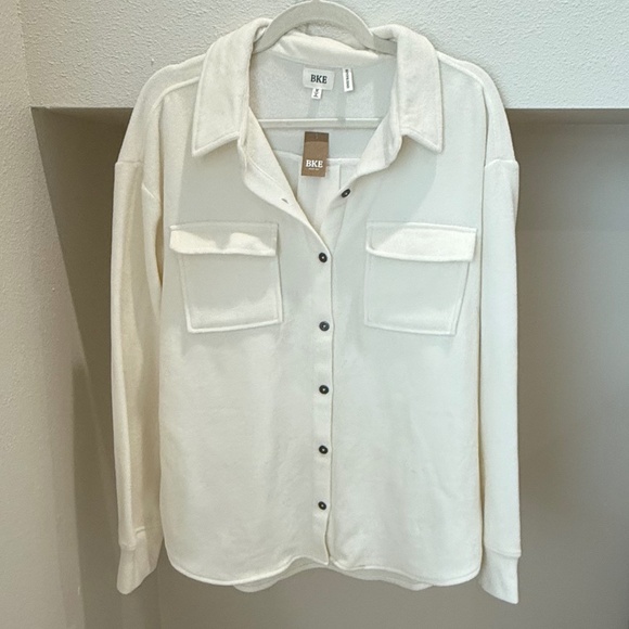 NWT BKE (Buckle) Fleece Boyfriend Shacket Off White (Size M) - Picture 5 of 7